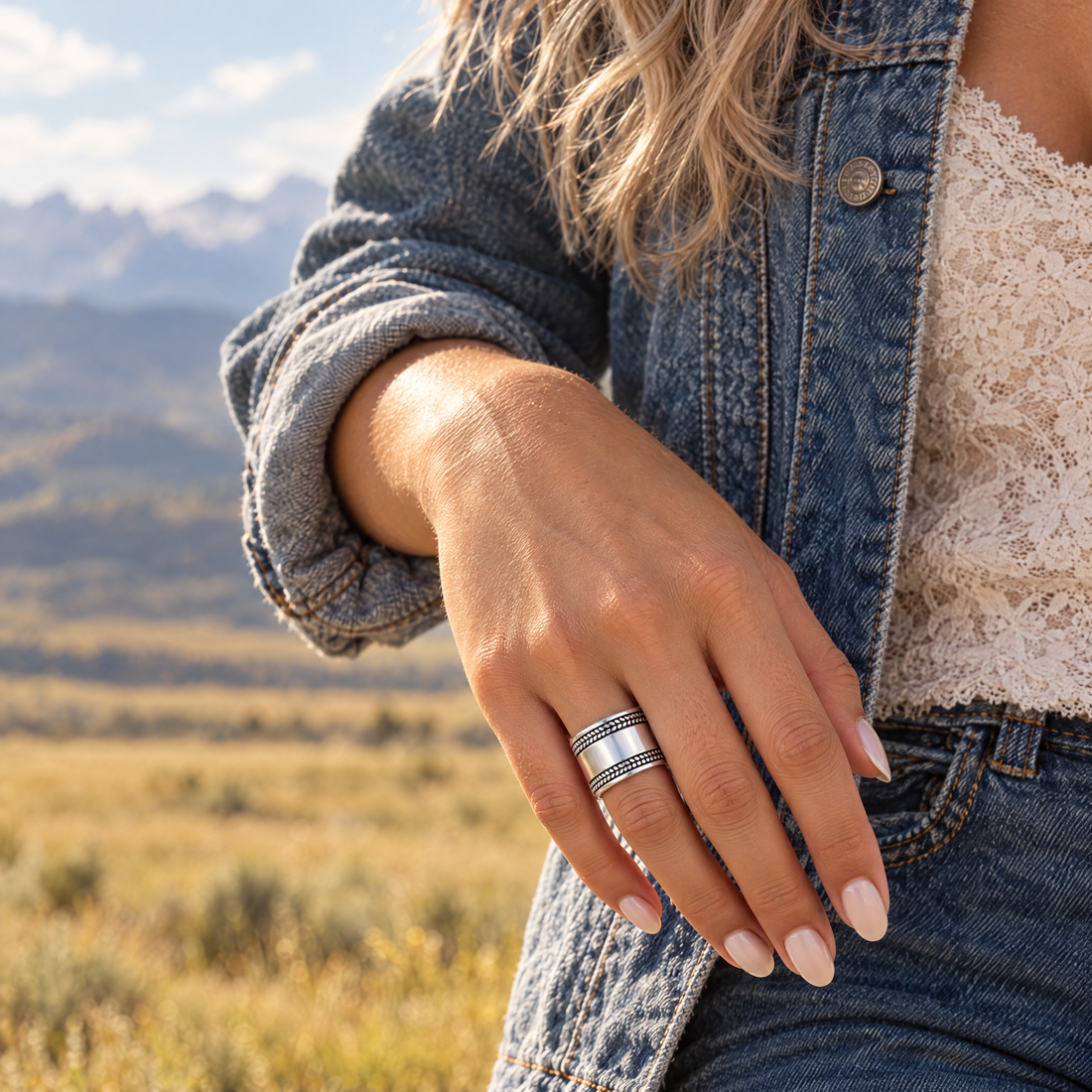 Open Range Ring studio shot